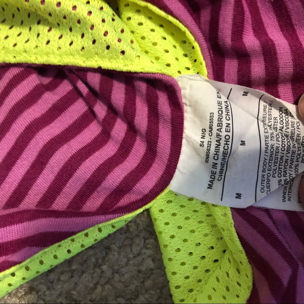 Nike workout tank top